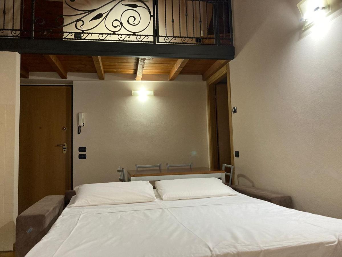 Downtown Room 베르가모 외부 사진